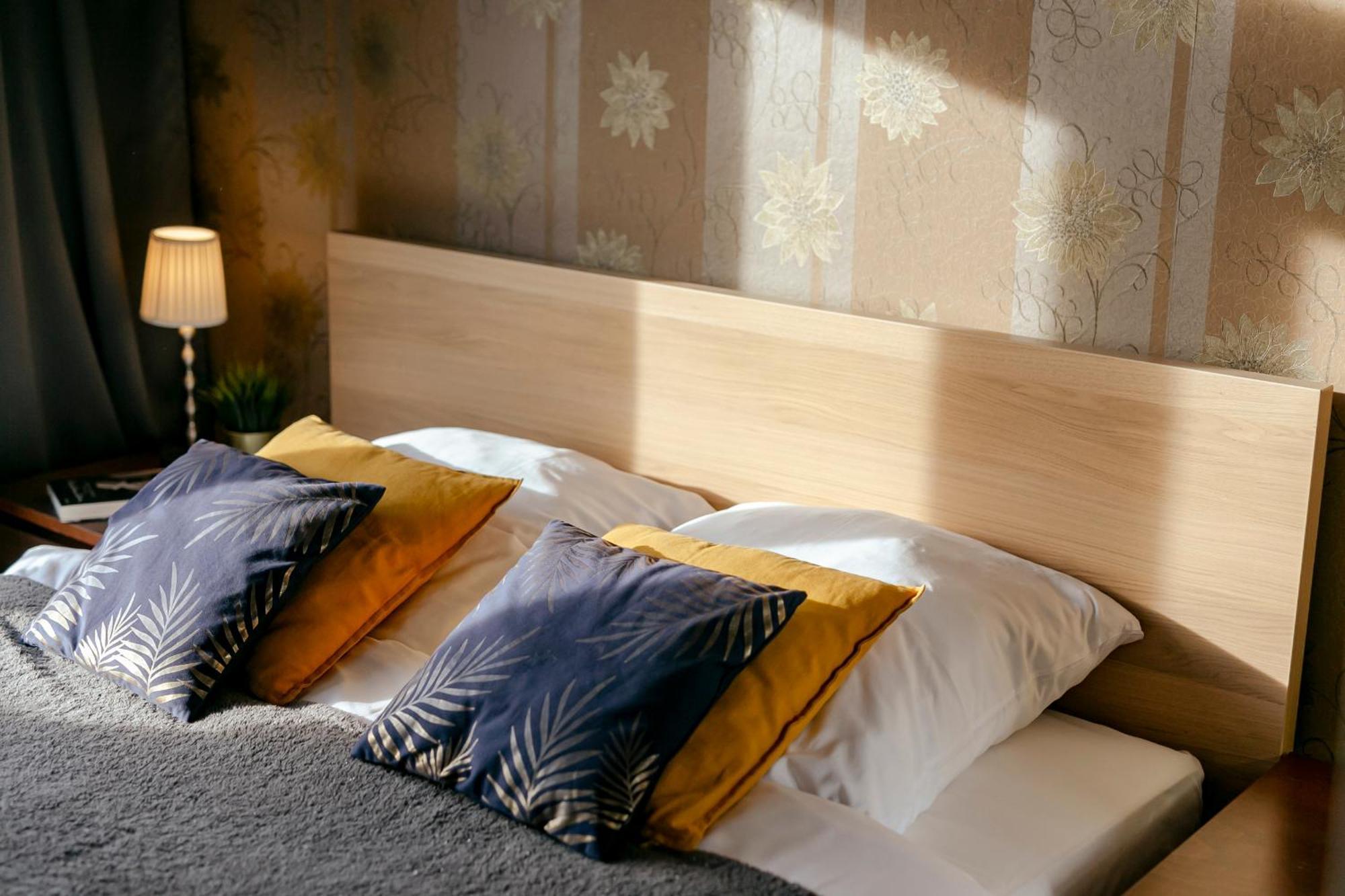 Plac Konstytucji 6 Orange: Warsaw Panorama Apartment with Free Parking Exterior photo